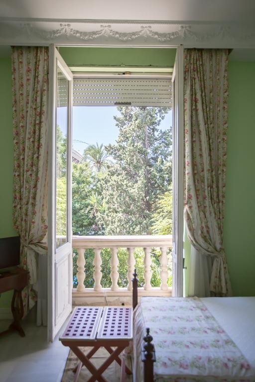 Villa De La Palmera Севилья Экстерьер фото