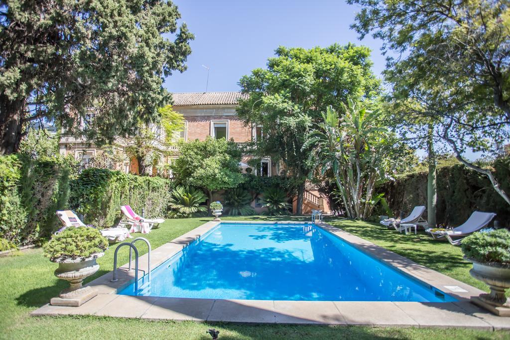 Villa De La Palmera Севилья Экстерьер фото